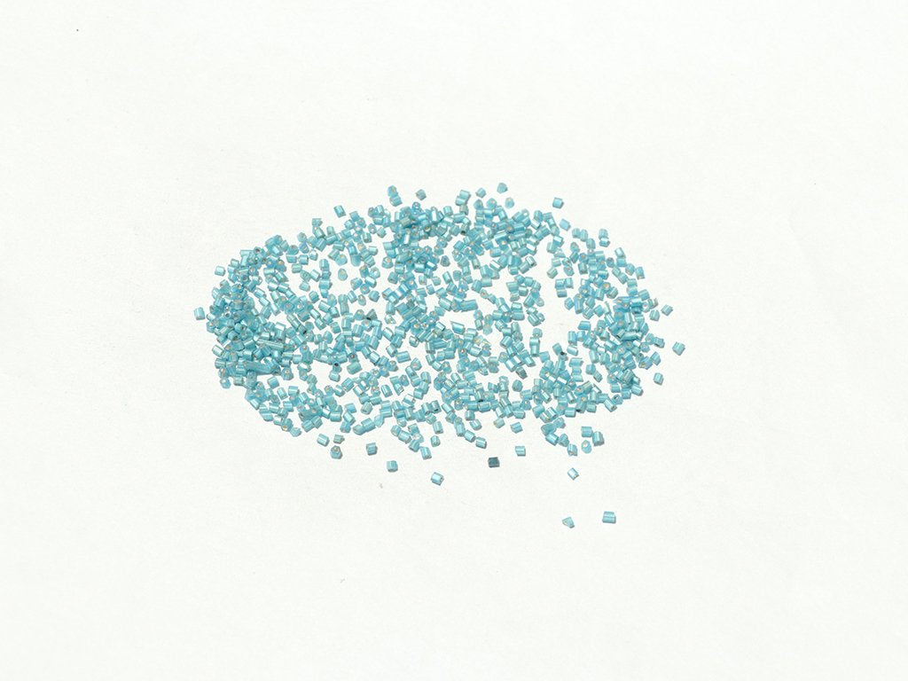 light-blue-transparent-2-cut-seed-beads-2-mm