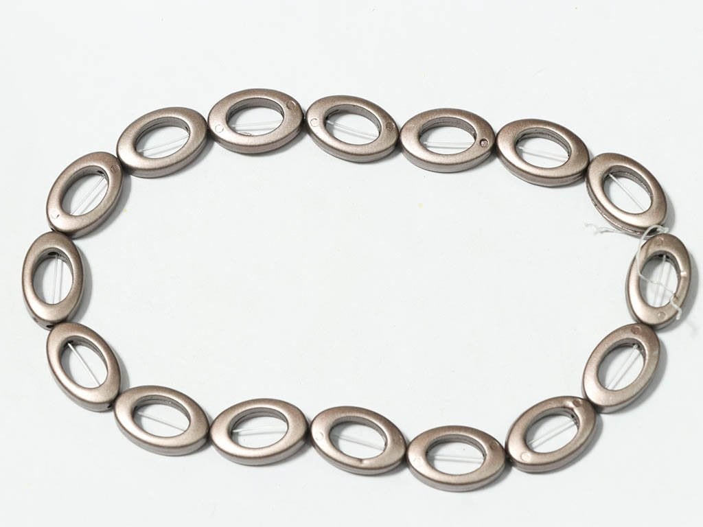 light-copper-oval-plastic-beads-20x15-mm