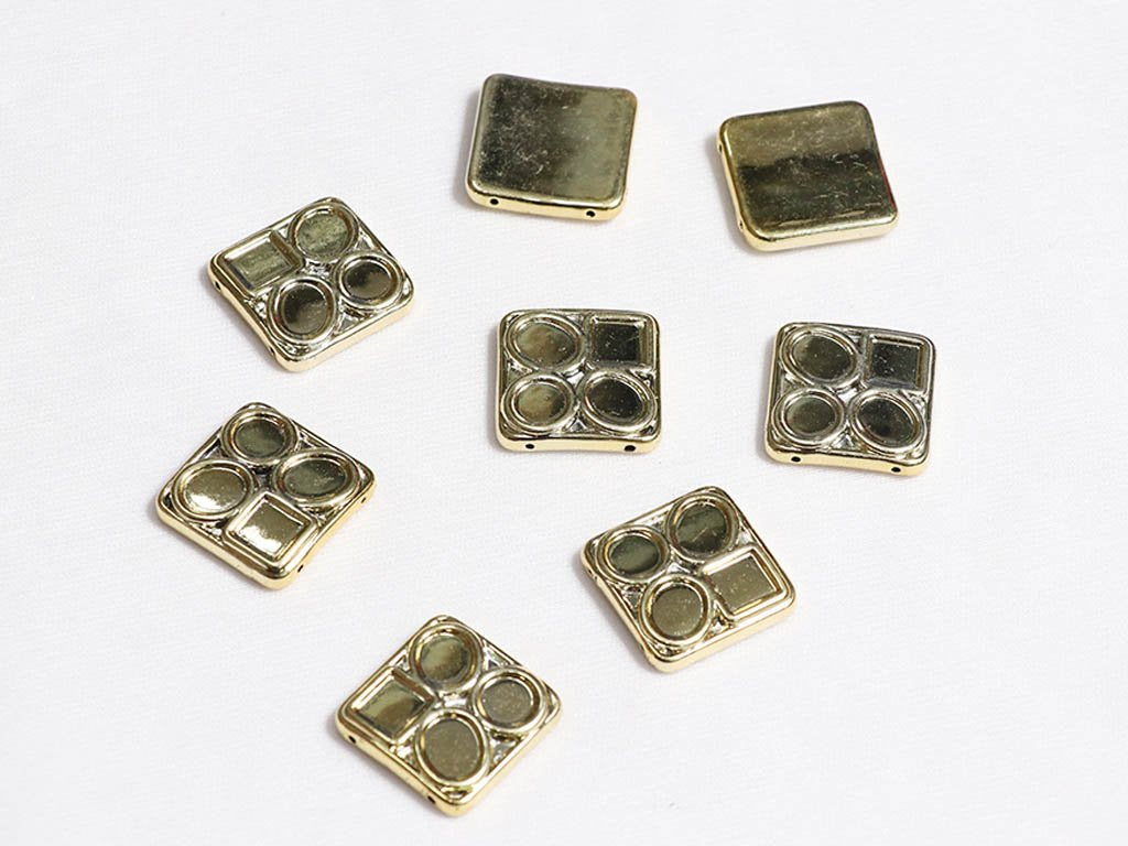 light-golden-designer-square-plastic-beads-25x25-mm
