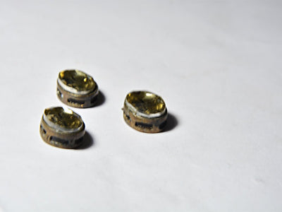 light-golden-oval-glass-stones-with-hook