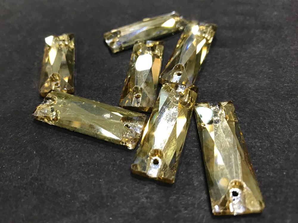 light-golden-rectangular-glass-stones-30x10-mm