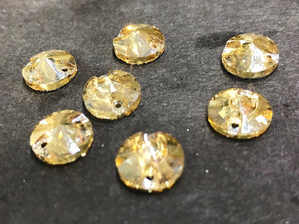 light-golden-round-rivoli-glass-stones-10-mm