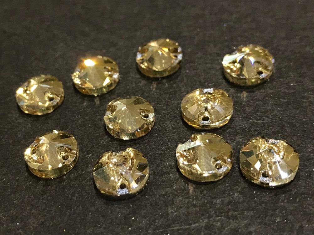 light-golden-round-rivoli-glass-stones-8-mm