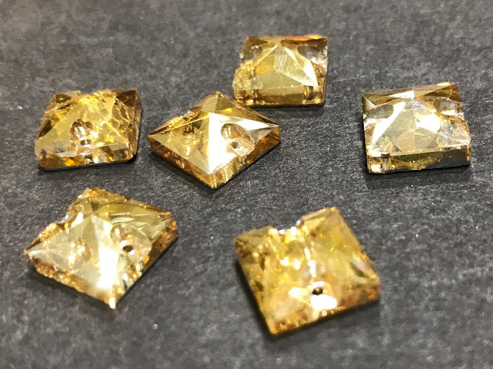 light-golden-square-glass-stones-10x10-mm