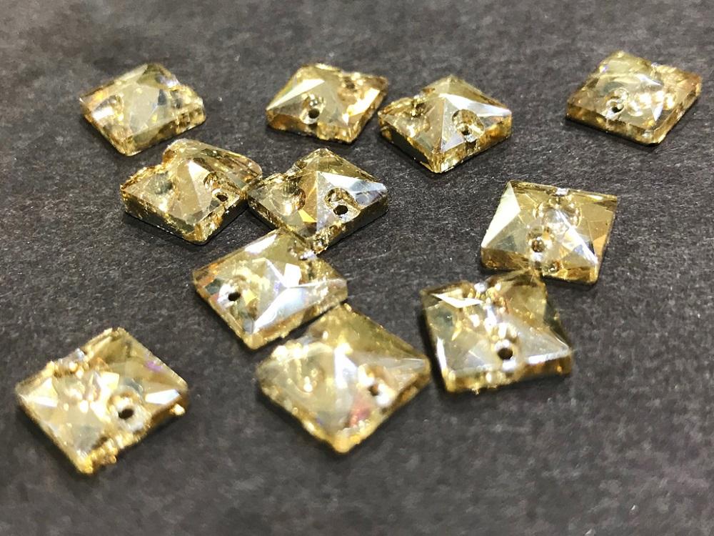 light-golden-square-glass-stones-8x8-mm