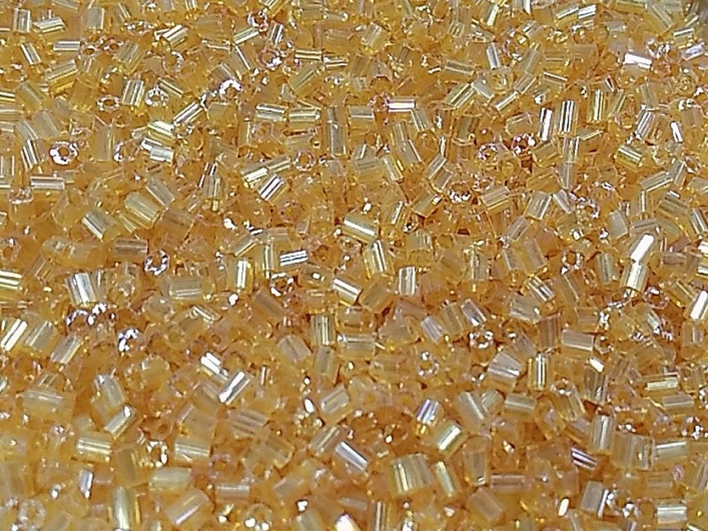 light-golden-transparent-2-cut-glass-seed-beads