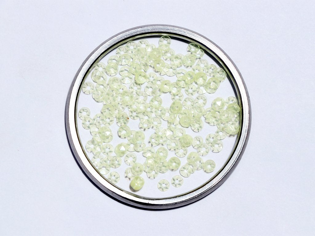 light-gray-centre-hole-bowl-plastic-sequins-5-mm