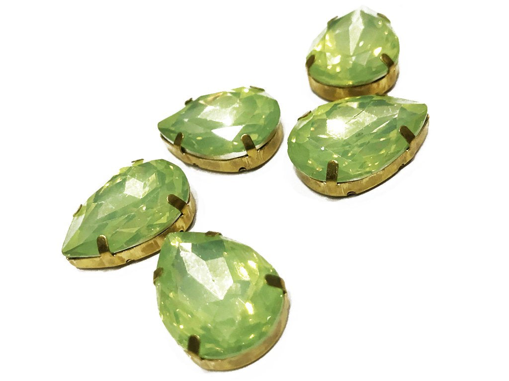 light-green-opal-drop-resin-stones-with-catcher-25x18-mm
