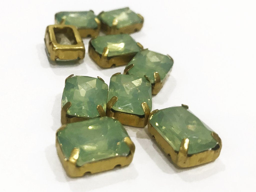 light-green-opal-rectangular-resin-stones-with-catcher-14x10-mm