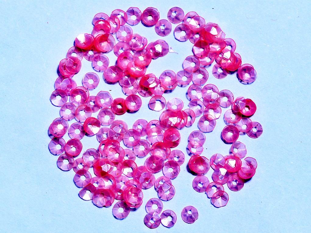 light-pink-centre-hole-bowl-plastic-sequins-4-mm