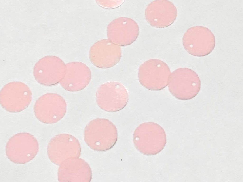 light-pink-circular-1-hole-plastic-sequins
