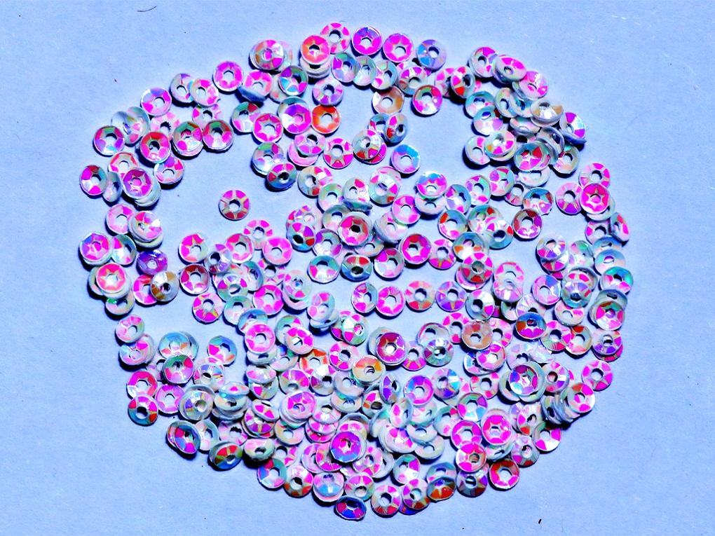 light-pink-rainbow-centre-hole-bowl-plastic-sequins-4-mm