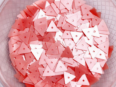 light-pink-triangular-centre-hole-plastic-sequin