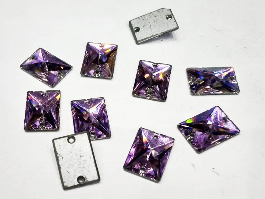 light-purple-rectangular-2-hole-glass-stones-18x13-mm