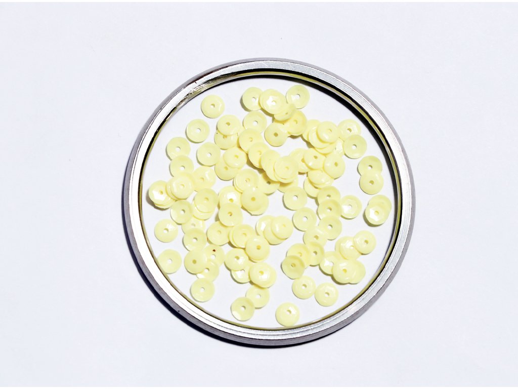 light-yellow-centre-hole-circular-flat-plastic-sequin-6-mm
