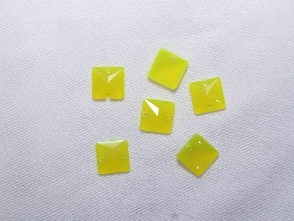 light-yellow-designer-square-plastic-stones-12x12-mm