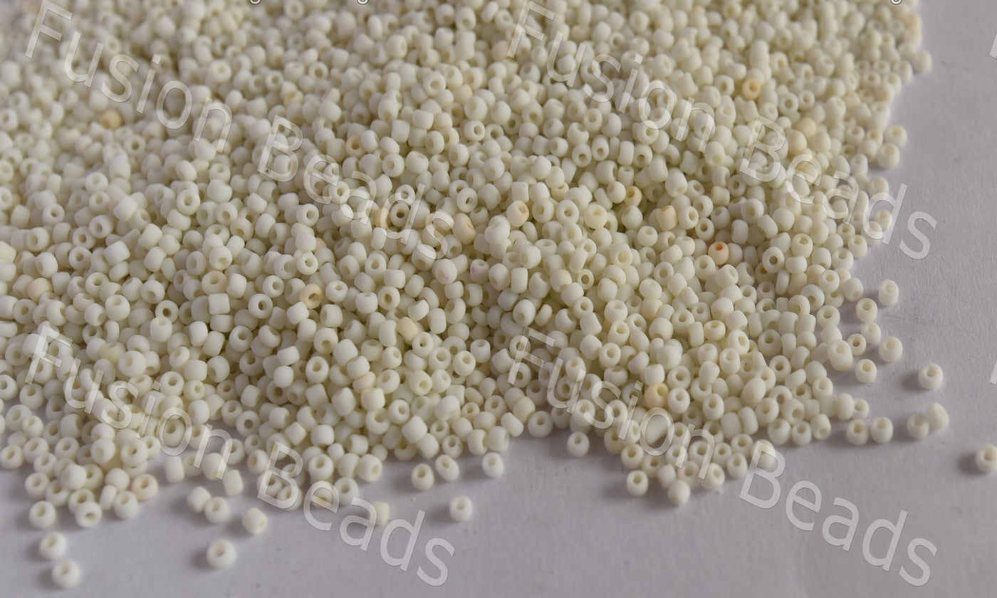 https-fusionbeads-in-products-opaque-frosted-white-round-rocailles