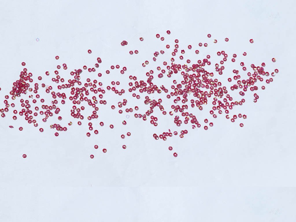 magenta-flat-circular-plastic-sequins-3-mm