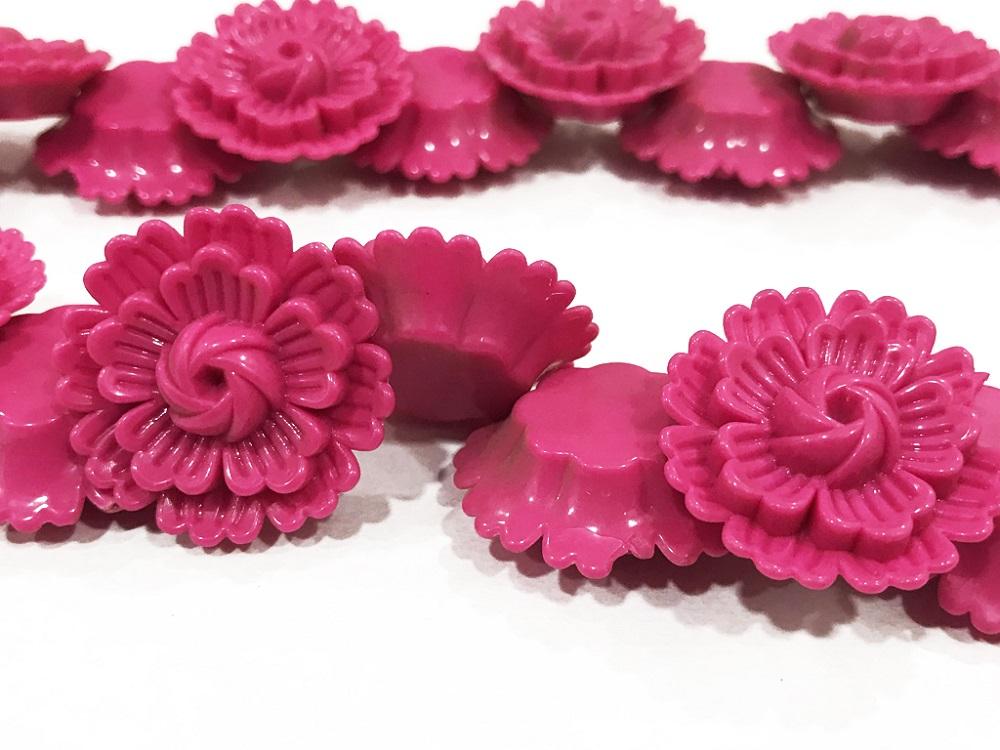 magenta-pink-plastic-flower-stones-26-mm
