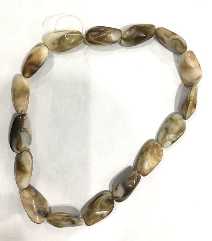 marble-look-uneven-shape-plastic-beads