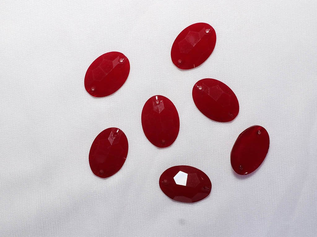 maroon-2-hole-oval-designer-plastic-stones-18x25-mm