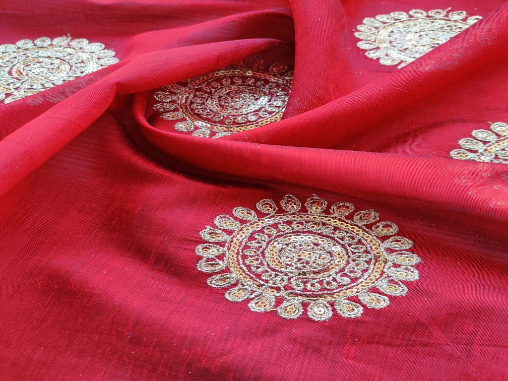 maroon-chanderi-with-golden-embroidered-sequins-dori-butas
