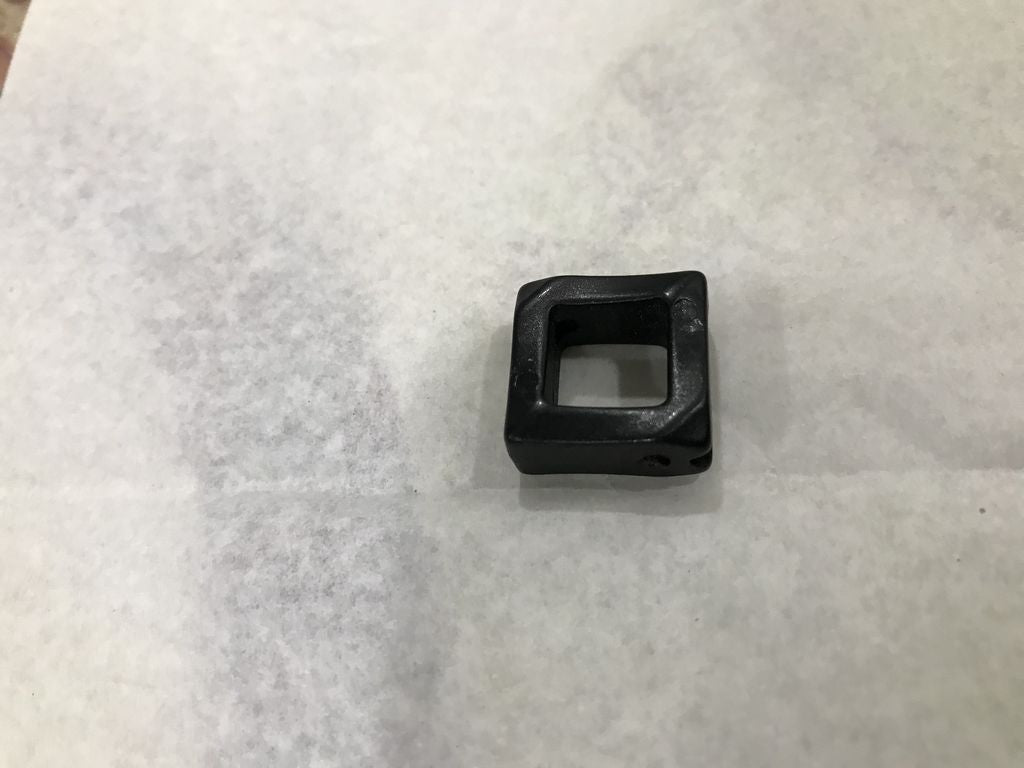 mat-black-square-plastic-beads