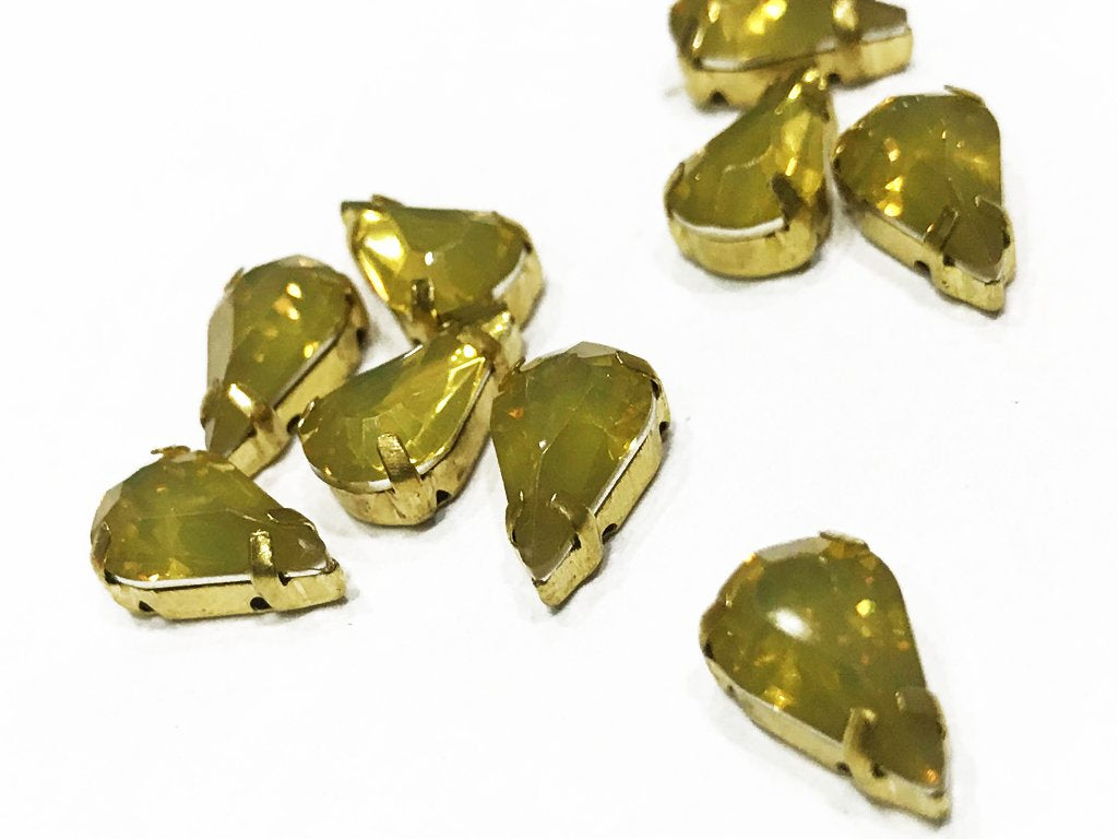 mehendi-green-drop-resin-stones-with-catcher-13x8-mm