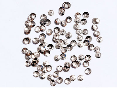 metallic-gray-centre-hole-flat-circular-plastic-sequins-8-mm