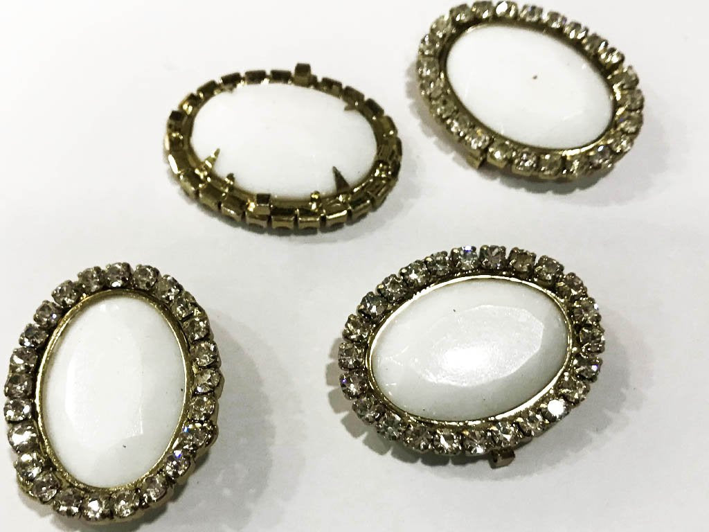 milky-white-oval-plastic-stones-with-catcher-30x20-mm