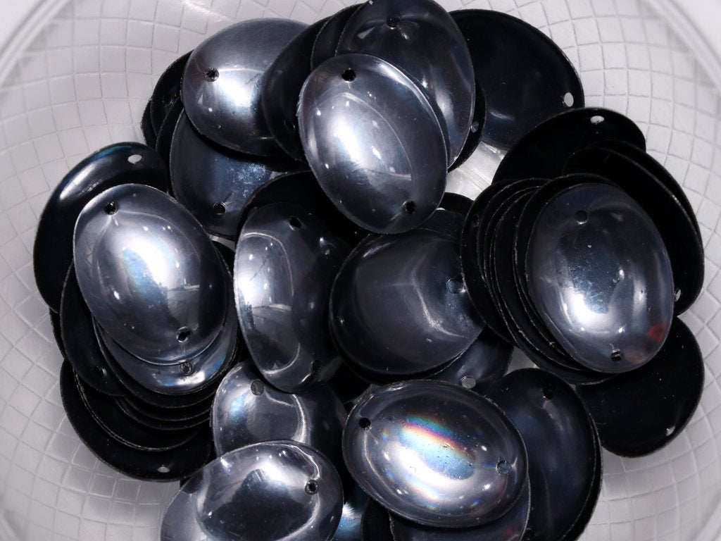 mirror-gray-two-hole-oval-plastic-sequins