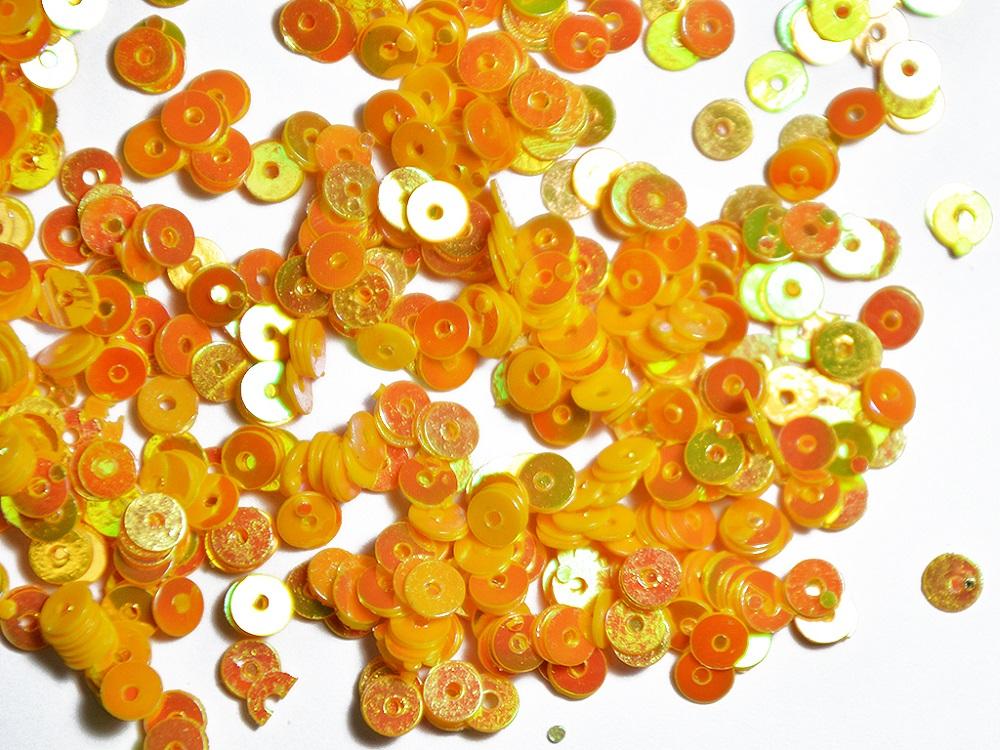 mustard-lustre-circular-plastic-sequins