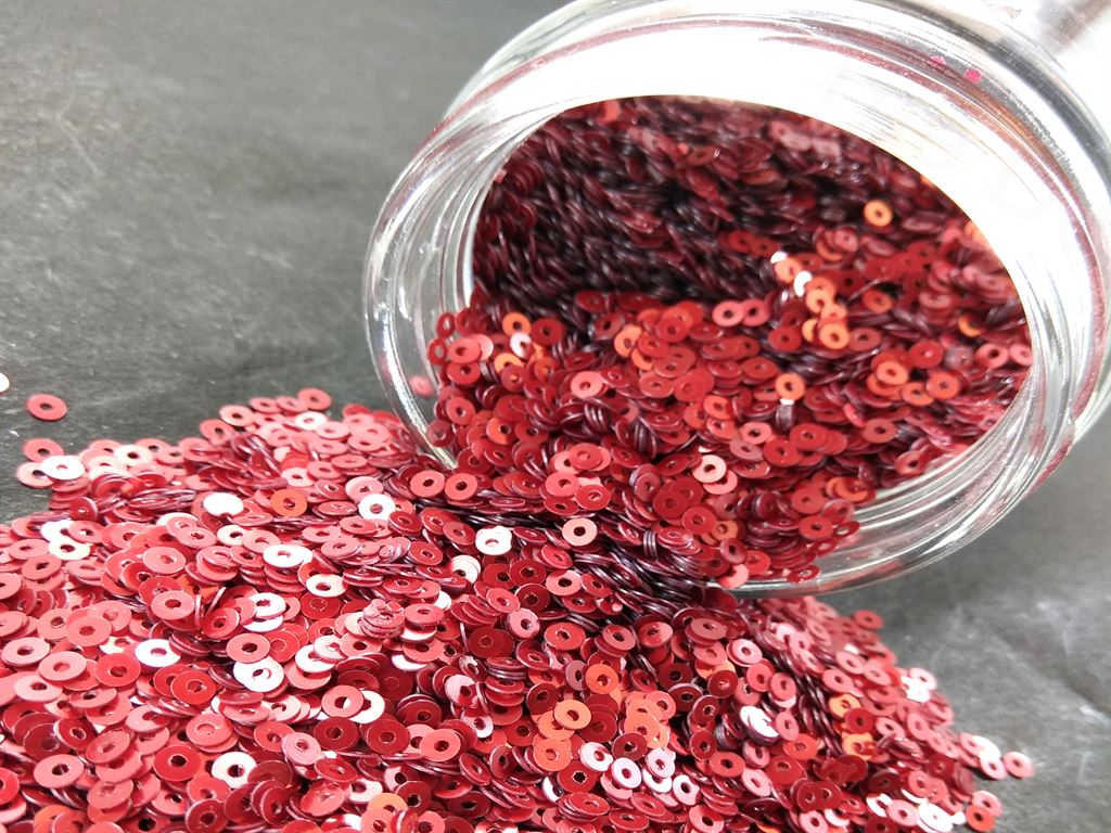 Apple Red Center Hole Circular Sequins (1497028132898)