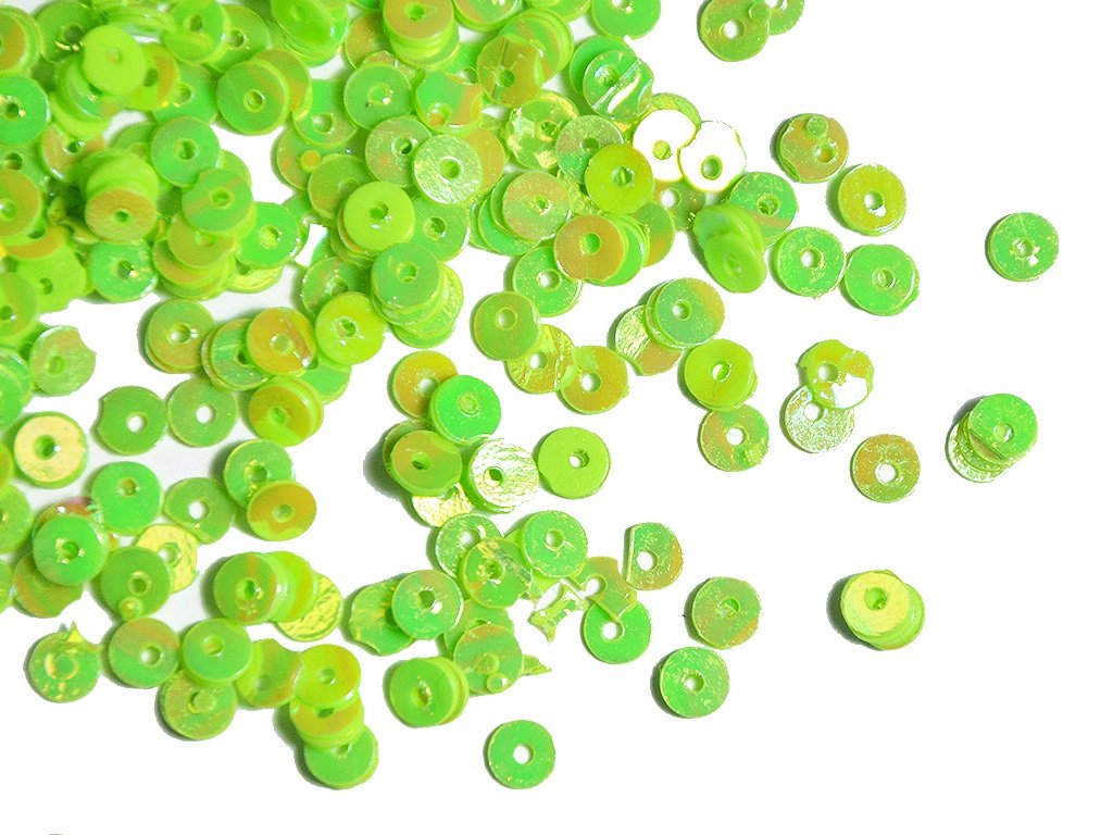 neon-green-lustre-circular-plastic-sequins
