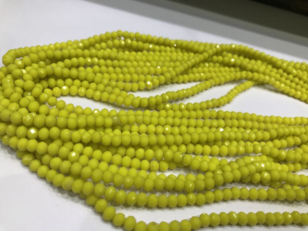 neon-yellow-opaque-tyre-glass-beads