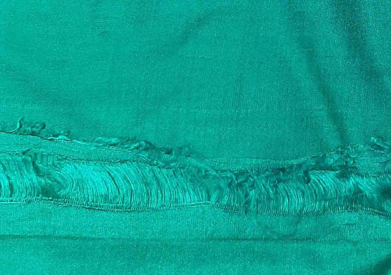 original-handloom-deep-green-colour-silk-dt-fabric-1