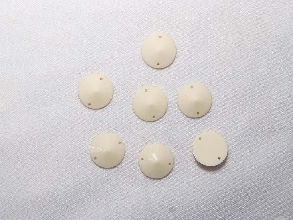 off-white-2-hole-dyeable-circular-plastic-stones-16-mm