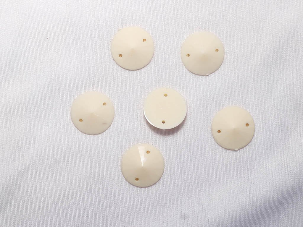 off-white-2-hole-dyeable-circular-plastic-stones-18-mm
