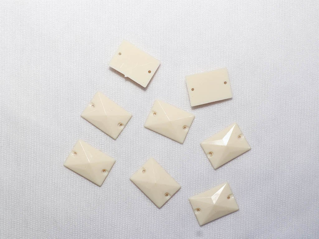 off-white-2-hole-dyeable-rectangle-plastic-stones-18x13-mm