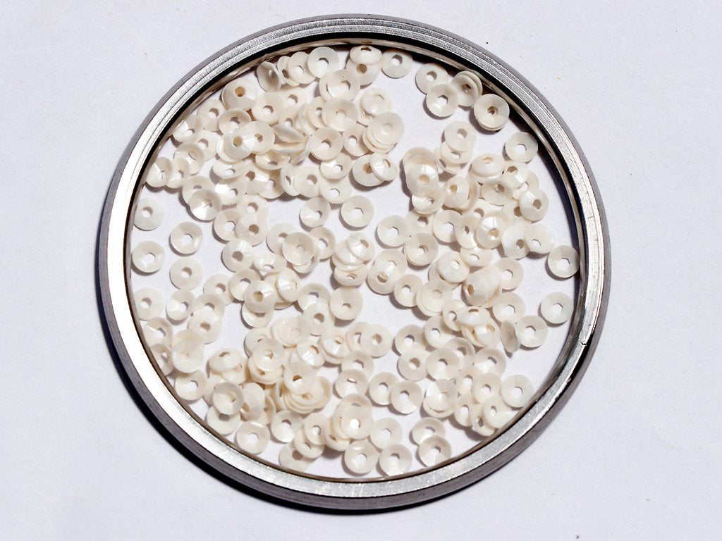 off-white-centre-hole-bowl-plastic-sequins-4-mm