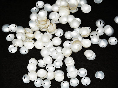 off-white-circular-bowl-2-hole-plastic-sequins