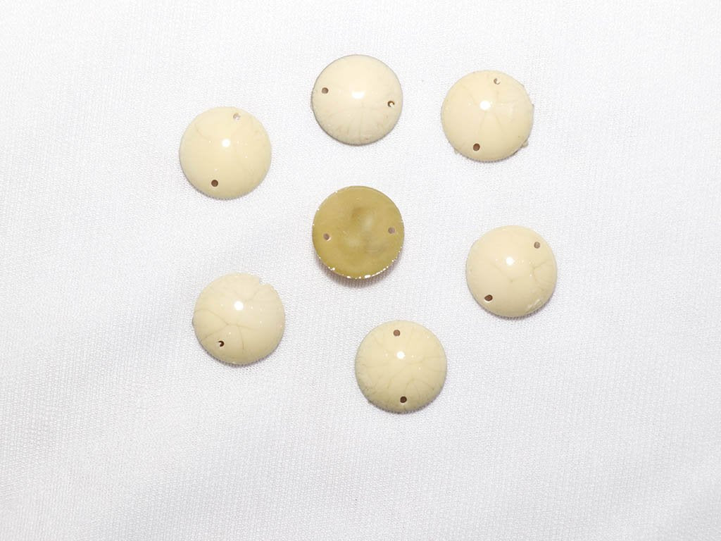 off-white-designer-dyeable-circular-plastic-stones-16-mm