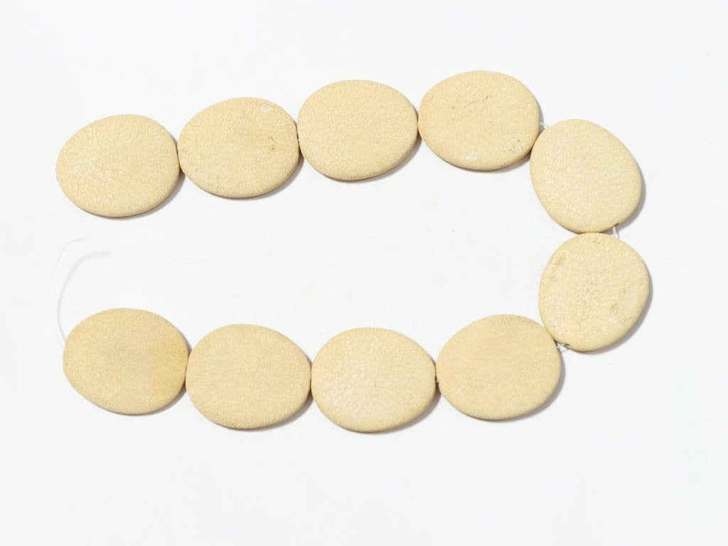 off-white-designer-oval-plastic-beads-40x32-mm
