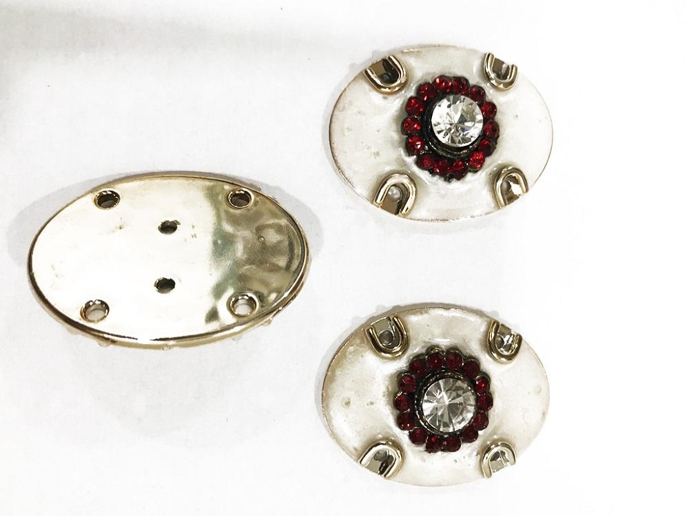 off-white-enamel-fill-oval-metal-show-buttons-red-crystal-40x30-mm
