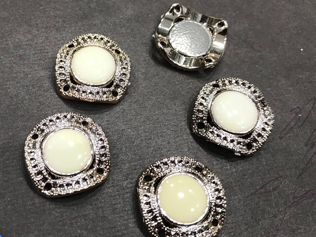 off-white-square-plastic-stone-with-ccb-frame-enamel-fill-23-mm