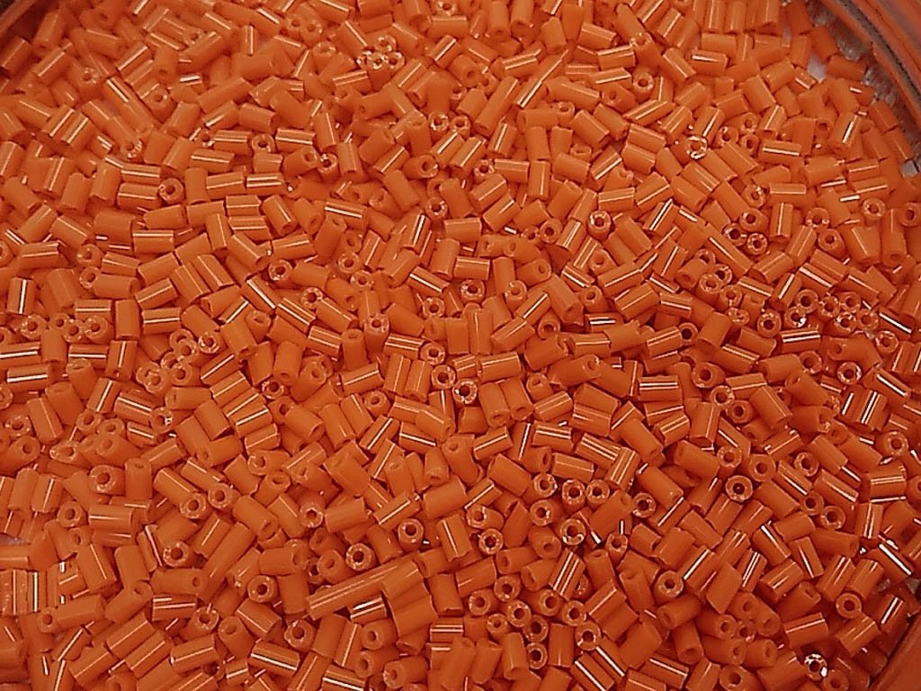 orange-opaque-2-cut-glass-seed-beads
