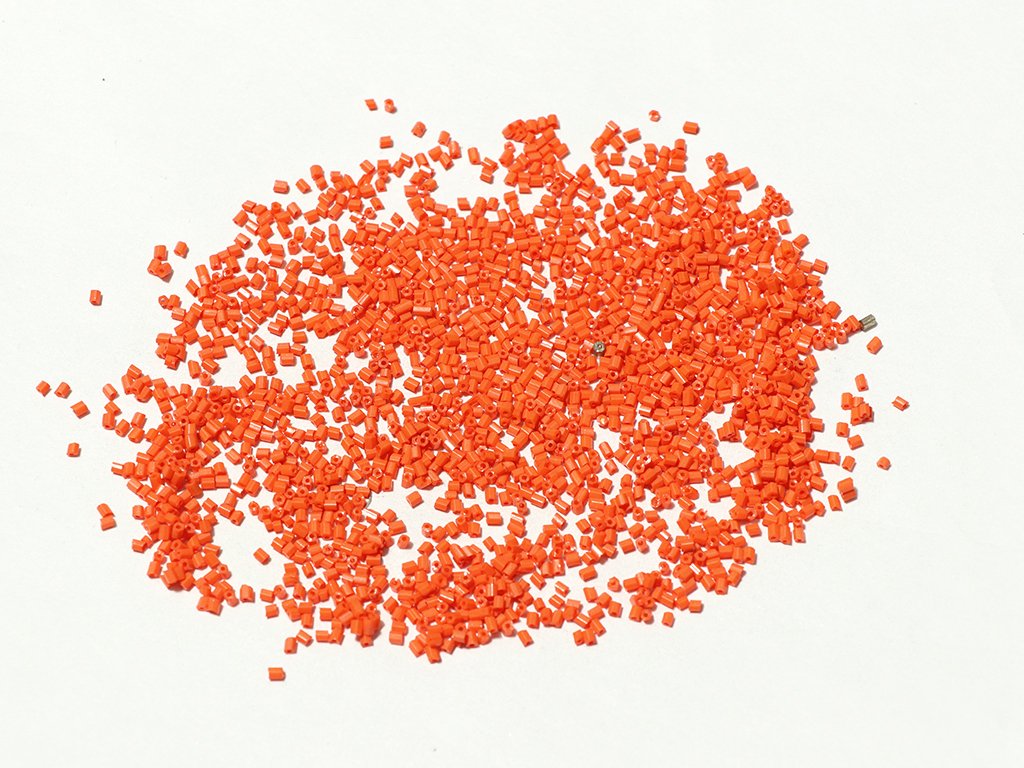 orange-opaque-2-cut-glass-seed-beads-1