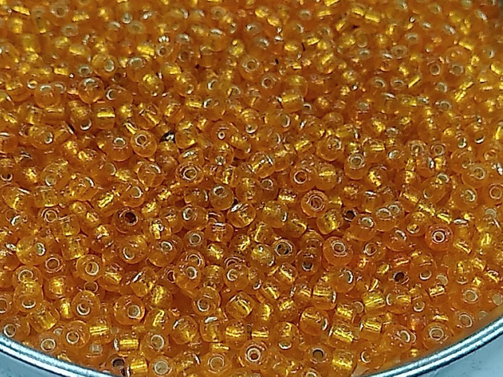 orange-silverline-round-rocaille-glass-seed-beads