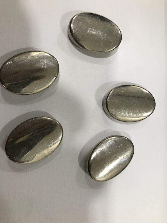 oval-metallic-silver-plastic-beads