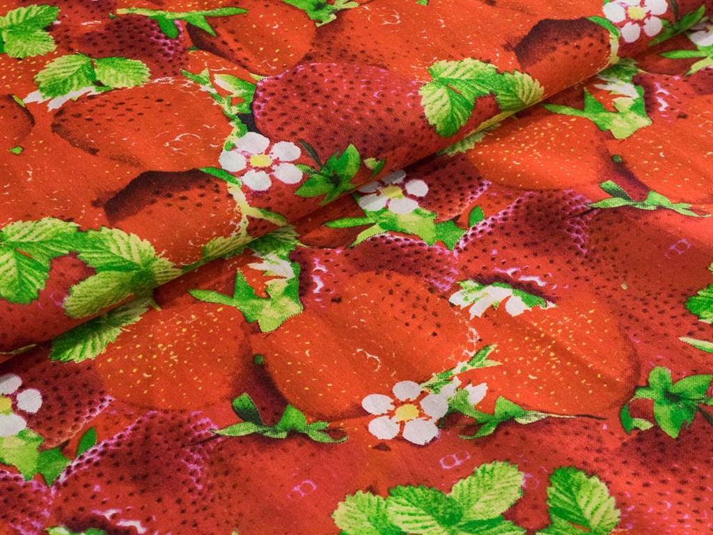 red-strawberries-design-cotton-fabric-se-p-40